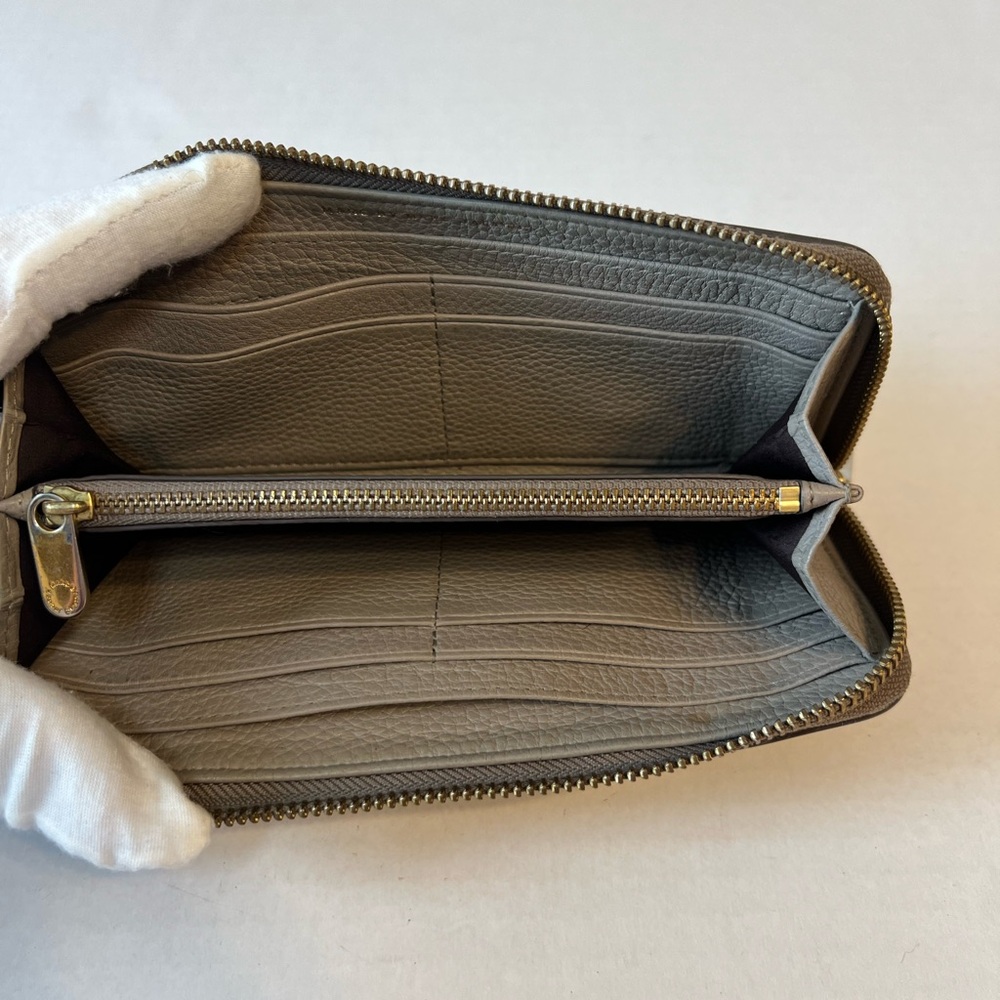 Marc Jacobs zip around long wallet‎ - Picture 7 of 14